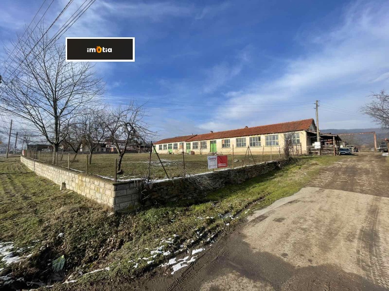 Продава ПРОМ. ПОМЕЩЕНИЕ, с. Борима, област Ловеч, снимка 3 - Производствени сгради - 53247820