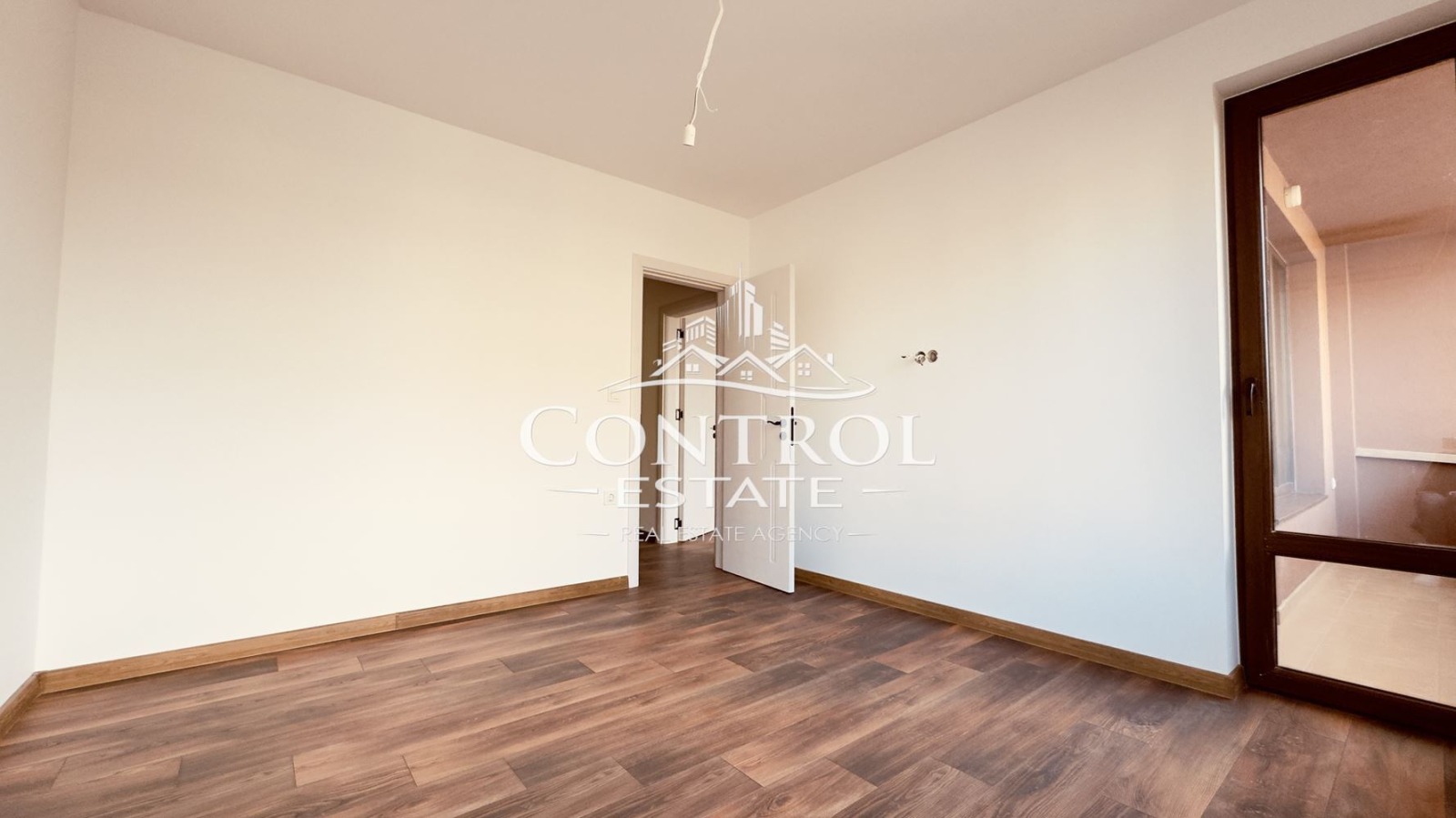 Продава 4-СТАЕН, гр. Велико Търново, Бузлуджа, снимка 9 - Апартаменти - 55704720