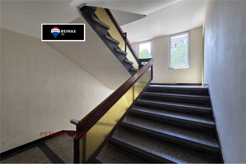 Продава  2-стаен град София , Връбница 2 , 46 кв.м | 46211999 - изображение [12]