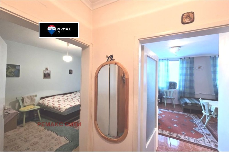 Продава  2-стаен град София , Връбница 2 , 46 кв.м | 46211999 - изображение [4]
