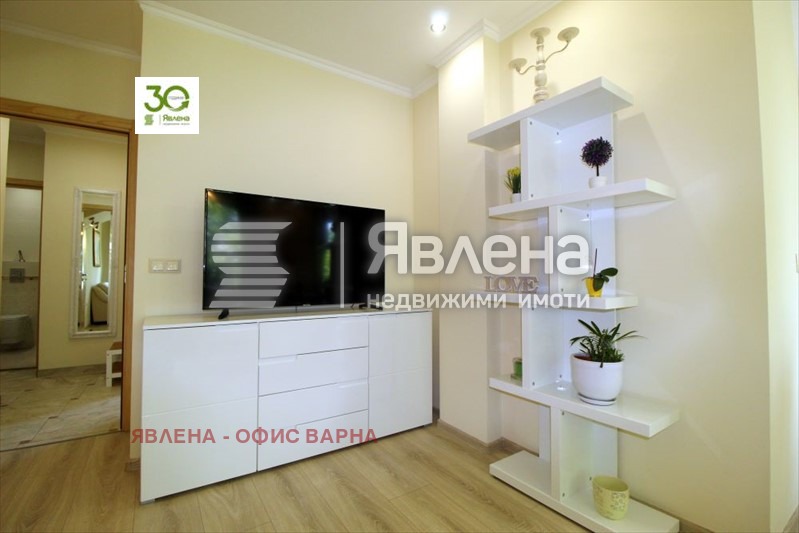 Продава 3-СТАЕН, гр. Варна, ВИНС-Червен площад, снимка 2 - Aпартаменти - 47297613