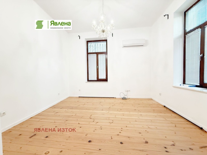 Продава 4-СТАЕН, гр. София, Докторски паметник, снимка 2 - Апартаменти - 52454320