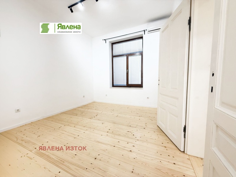 Продава 4-СТАЕН, гр. София, Докторски паметник, снимка 2 - Апартаменти - 52454320