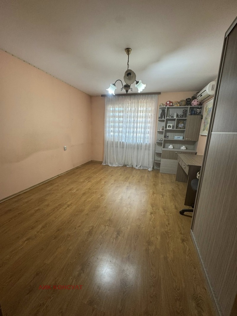 Zu verkaufen  3+ Schlafzimmer Targowishte , Zentar , 120 qm | 66093309 - Bild [12]