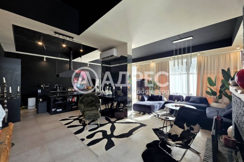 Продава КЪЩА, гр. Костинброд, област София област