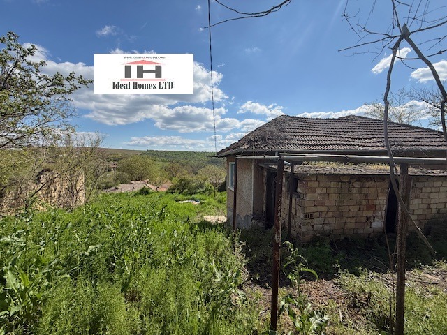 Продава КЪЩА, с. Каранци, област Велико Търново, снимка 14 - Къщи - 54019803