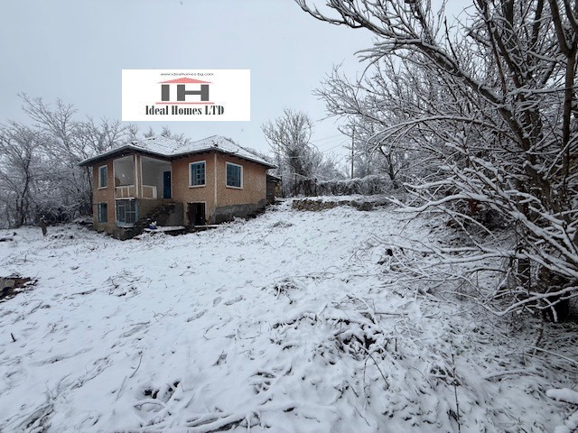 Продава КЪЩА, с. Каранци, област Велико Търново, снимка 14 - Къщи - 54019803