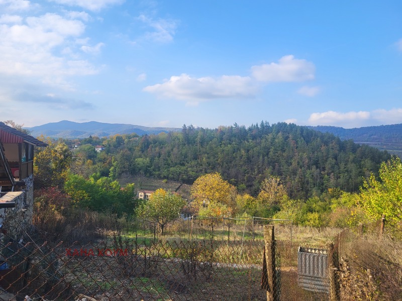 Продава ПАРЦЕЛ, област Ловеч, с. Дълбок дол • 16500 € / 32271.19 лв. • 40436417 1