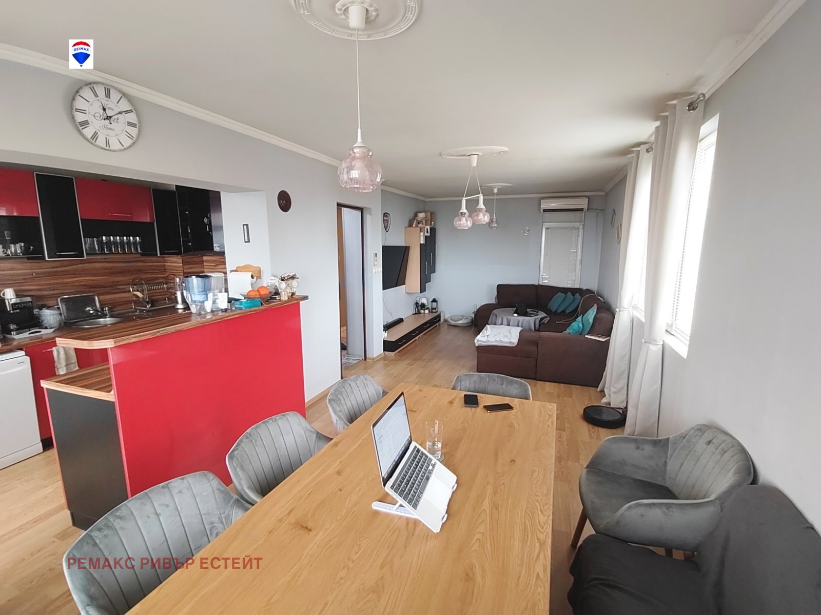 Продава ЕТАЖ ОТ КЪЩА, гр. Русе, Дружба 2, снимка 2 - Етаж от къща - 44276685