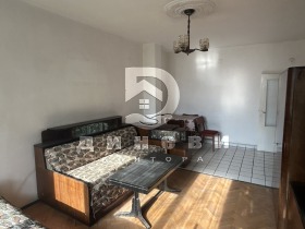 1 chambre Ayazmoto, Stara Zagora 1