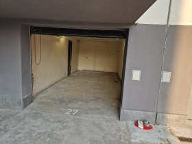 Garage Krastova vada, Sofia