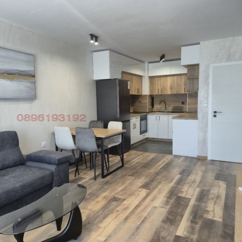 Продава 2-СТАЕН, 70 кв.м.179 000 €350 093.57 лв.град Пловдив, Христо Смирненски 20:07 на 01 Ноември 2025