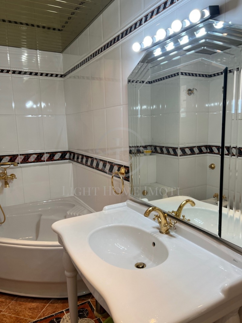 Satılık  2 yatak odası Plovdiv , Karşiyaka , 220 metrekare | 38889803 - görüntü [11]
