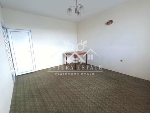 Продава 4-СТАЕН, гр. Шумен, Тракия, снимка 5 - Апартаменти - 53108150