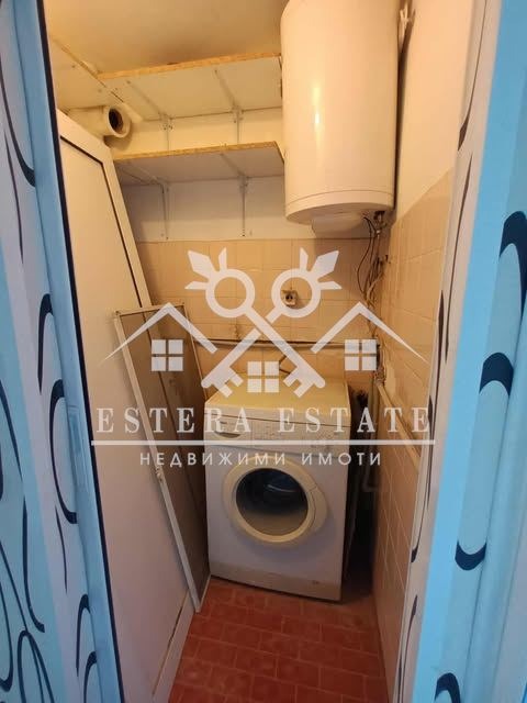 Продава 4-СТАЕН, гр. Шумен, Тракия, снимка 6 - Апартаменти - 53108150