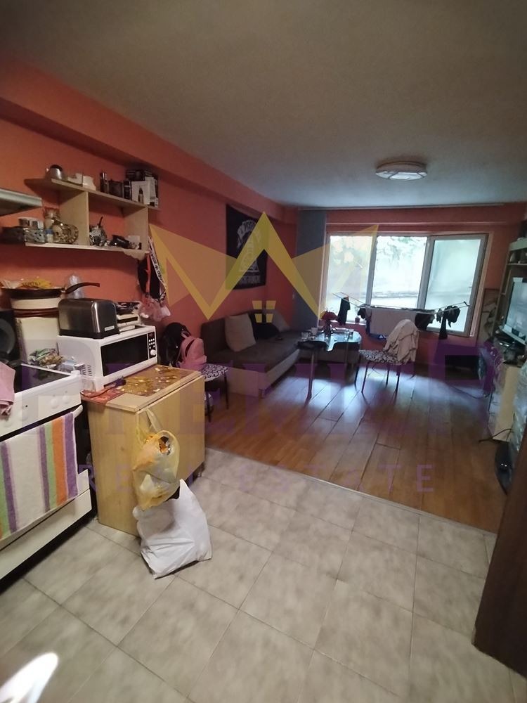 Продава 4-СТАЕН, гр. Варна, Погреби, снимка 3 - Апартаменти - 54200149