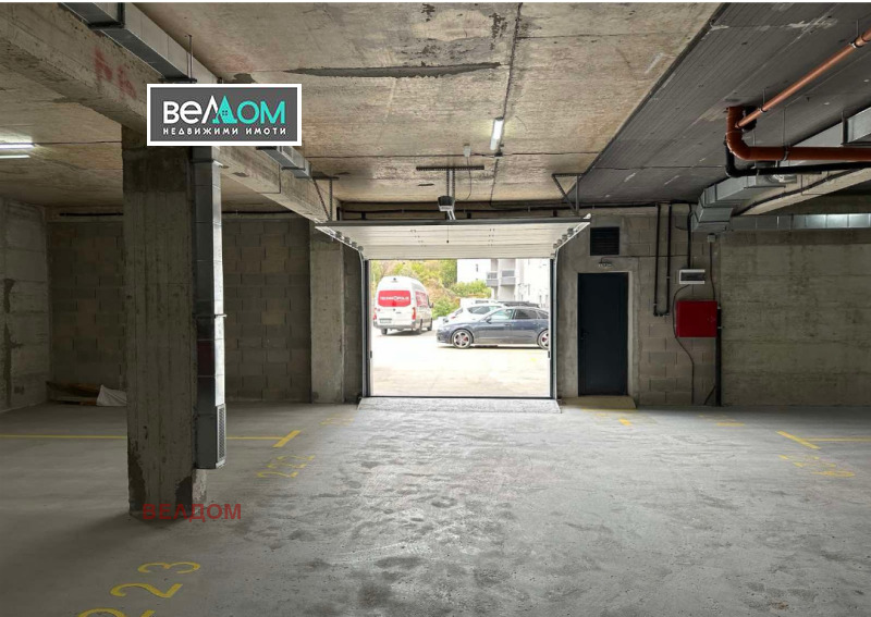 Продава ГАРАЖ, ПАРКОМЯСТО, гр. Варна, м-т Планова