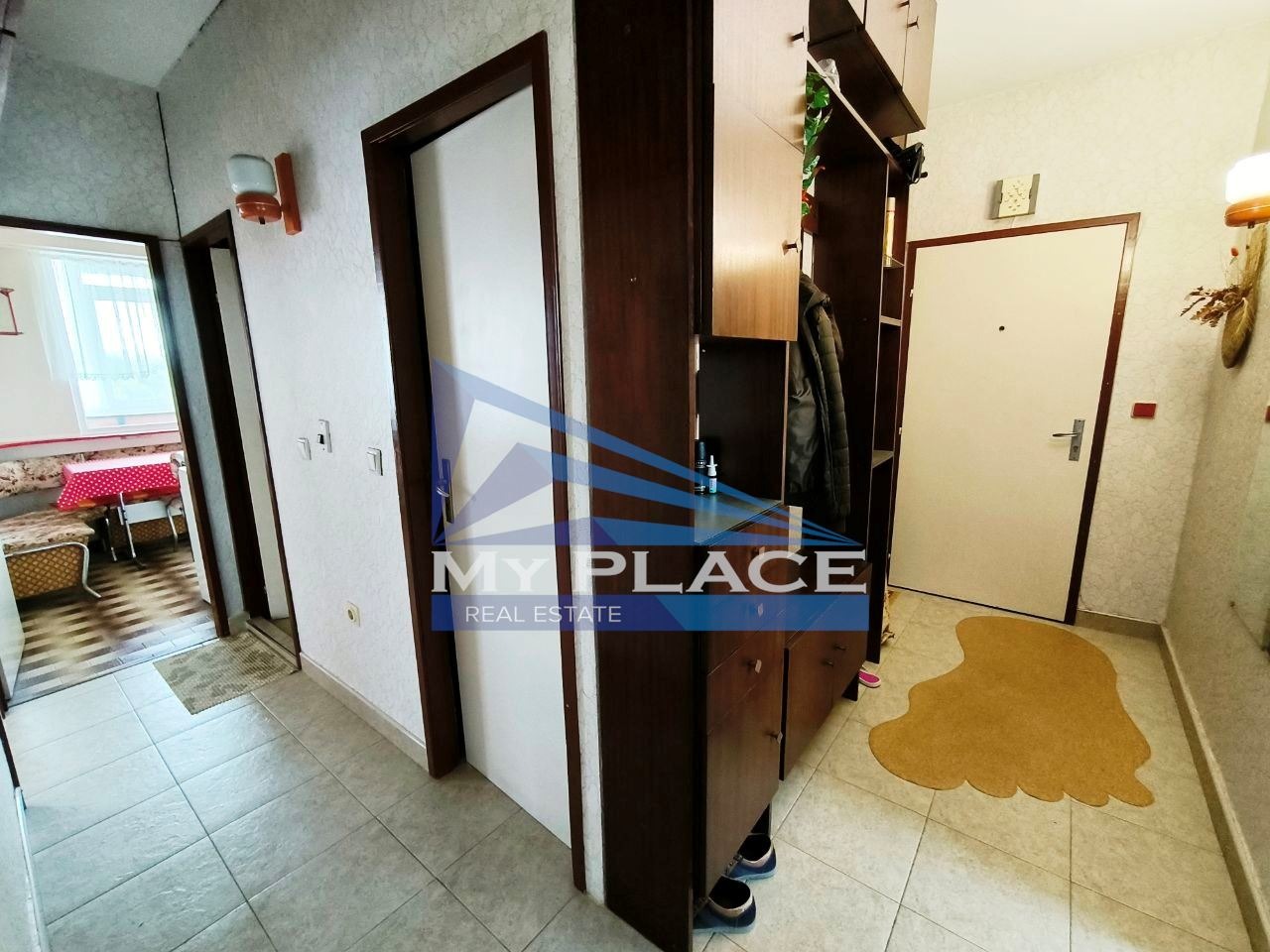 Продава 3-СТАЕН, гр. Шумен, Тракия, снимка 10 - Апартаменти - 56682811
