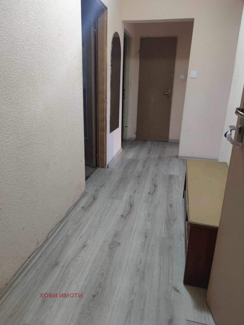 En venta  3 dormitorios Plovdiv , Vastanicheski , 112 metros cuadrados | 93552853 - imagen [6]