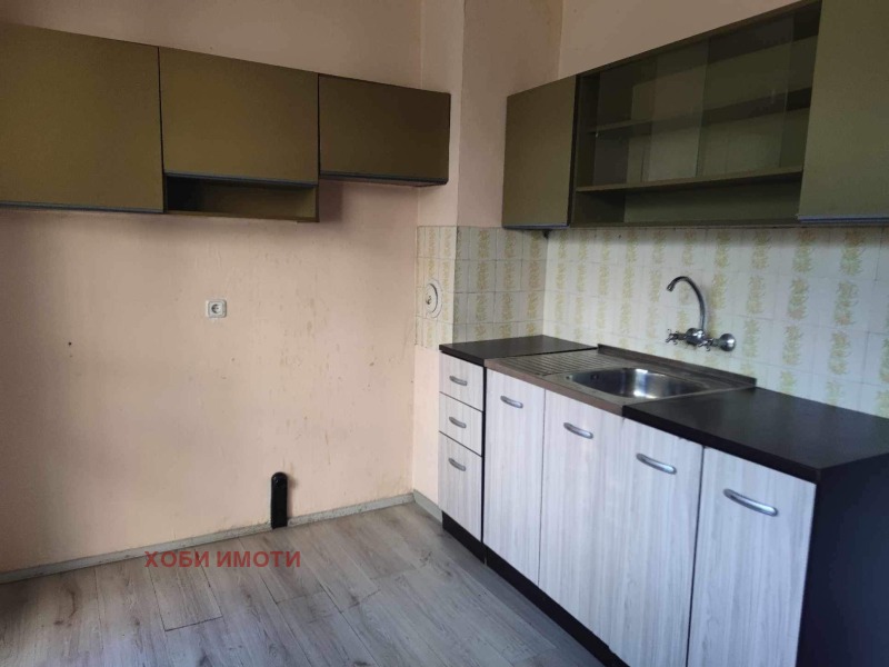 À vendre  3 chambres Plovdiv , Vastanitcheski , 112 m² | 93552853 - image [2]