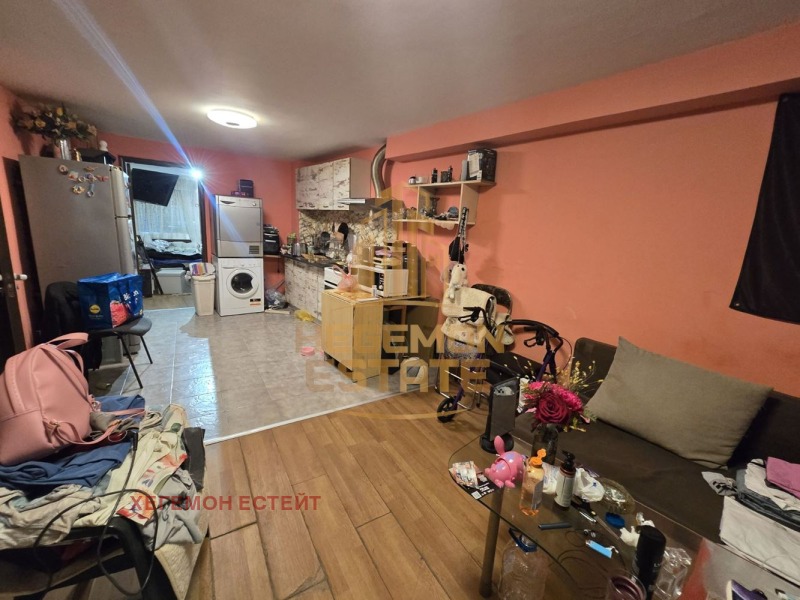 Продава  4-стаен град Варна , Погреби , 135 кв.м | 15067342 - изображение [3]