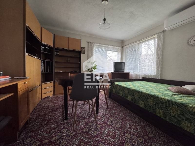 Продава КЪЩА, гр. Силистра, Изток