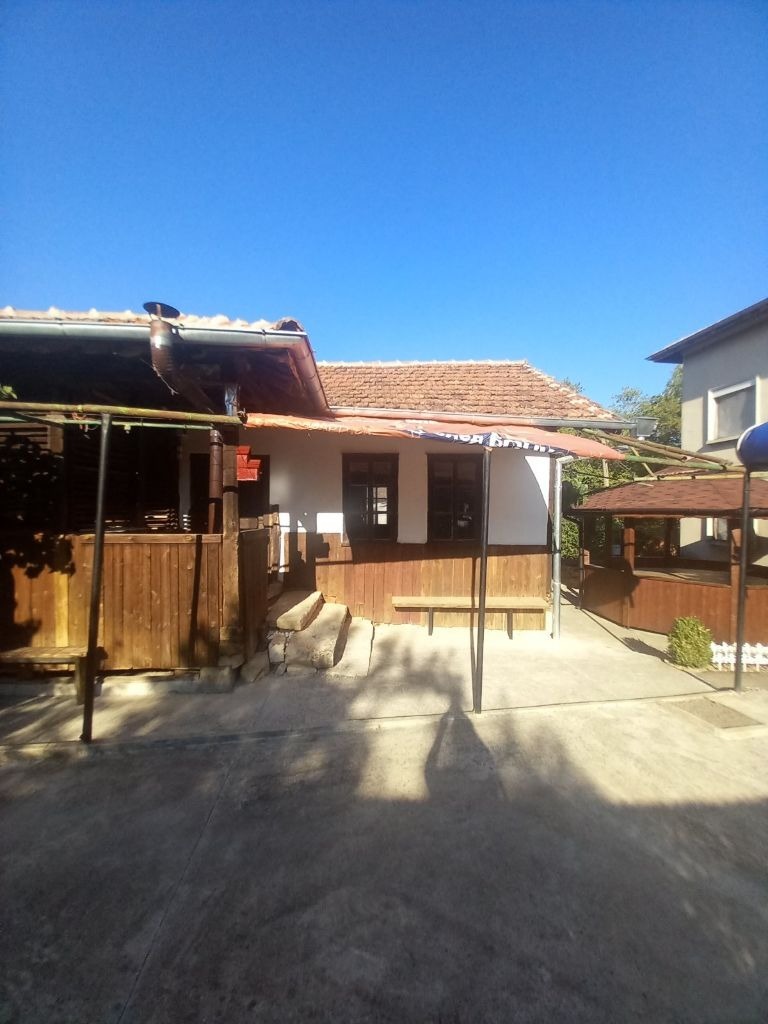Продава КЪЩА, с. Царевец, област Враца, снимка 4 - Къщи - 55779813