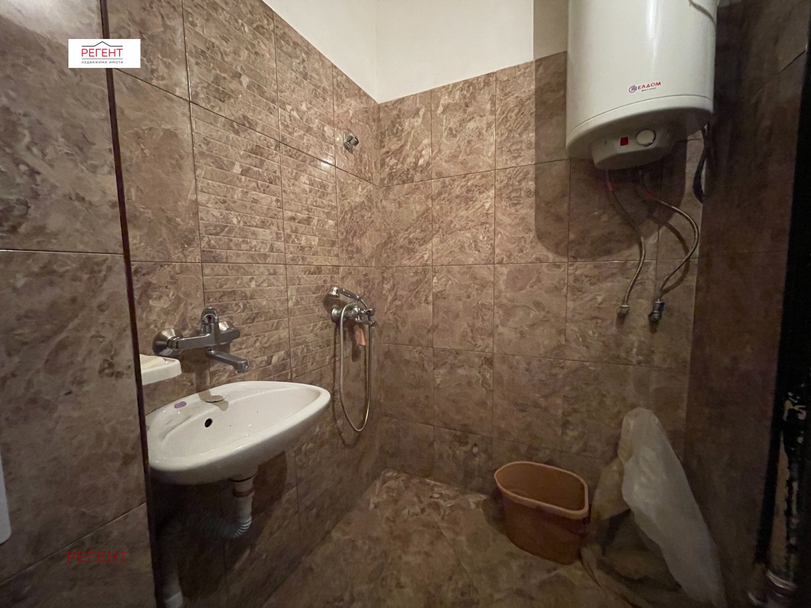 Продава 1-СТАЕН, гр. Габрово, Център, снимка 2 - Апартаменти - 53965185