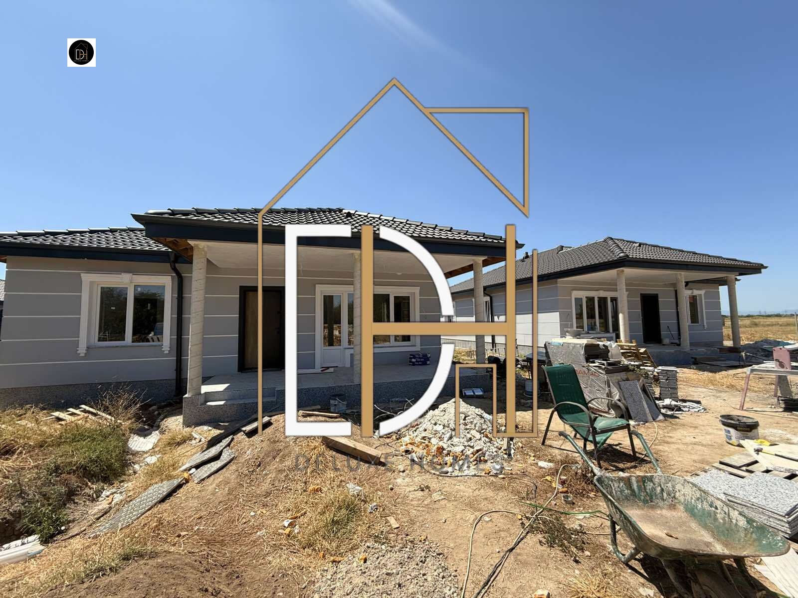 Продава КЪЩА, с. Маноле, област Пловдив, снимка 2 - Къщи - 55529050