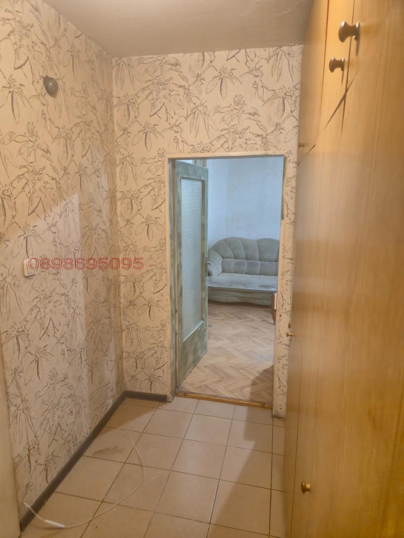 Продава 2-СТАЕН, гр. Перник, Изток, снимка 9 - Апартаменти - 52785271