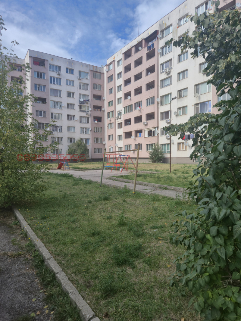 Продава 2-СТАЕН, гр. Перник, Изток, снимка 2 - Апартаменти - 52785271