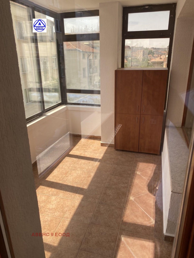 En venta  2 dormitorios Pleven , Idealen tsentar , 74 metros cuadrados | 46188057 - imagen [2]