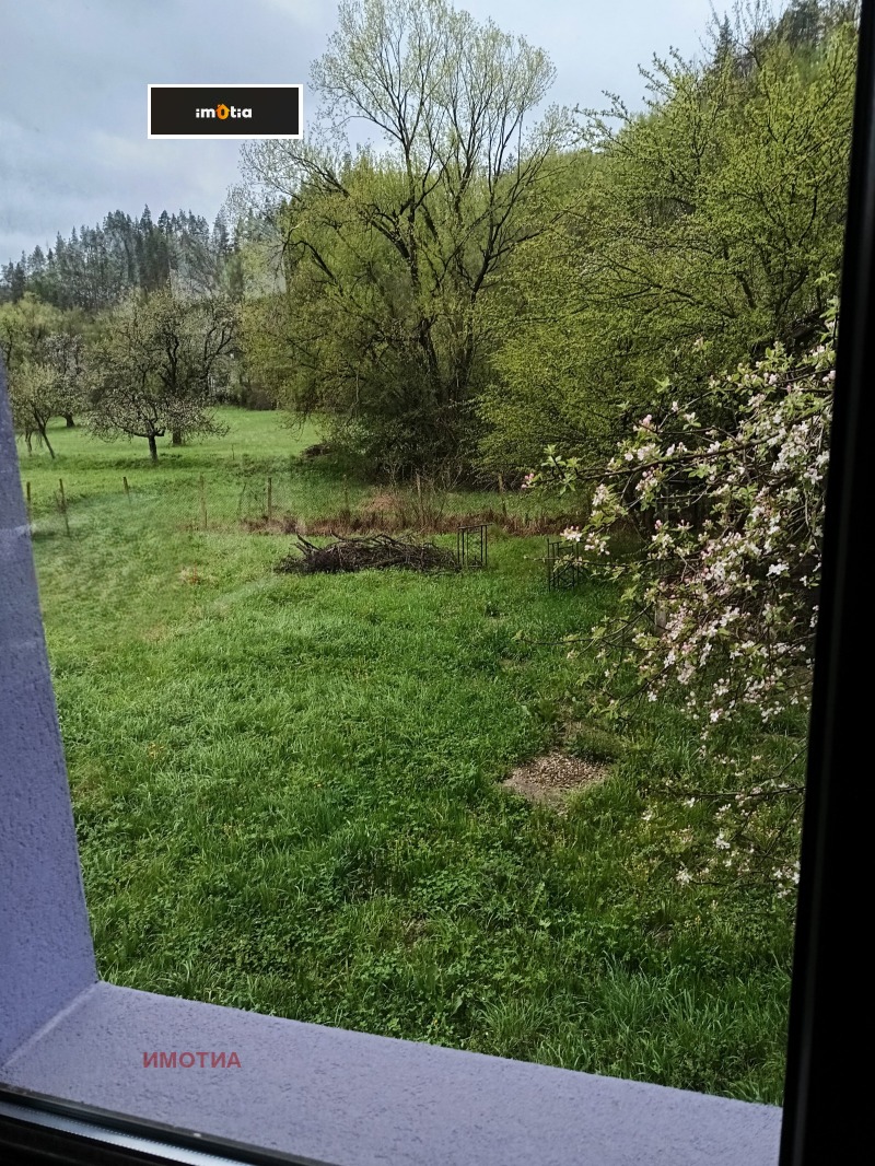 Продава КЪЩА, гр. Априлци, област Ловеч, снимка 12 - Къщи - 52752058