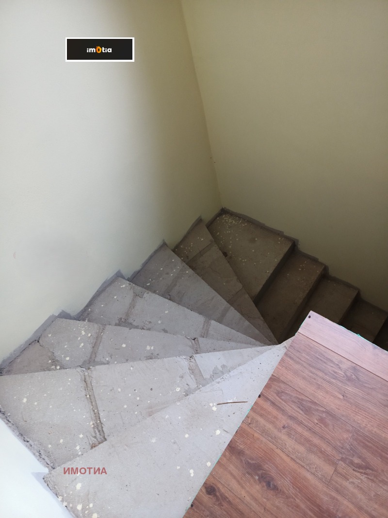 Продава КЪЩА, гр. Априлци, област Ловеч, снимка 6 - Къщи - 52752058