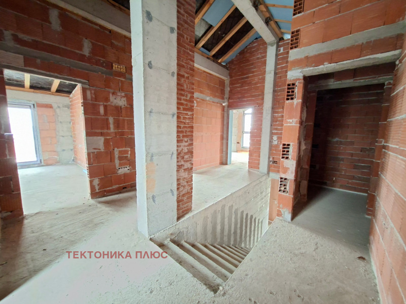 Продава КЪЩА, с. Градец, област София област, снимка 8 - Къщи - 53232291