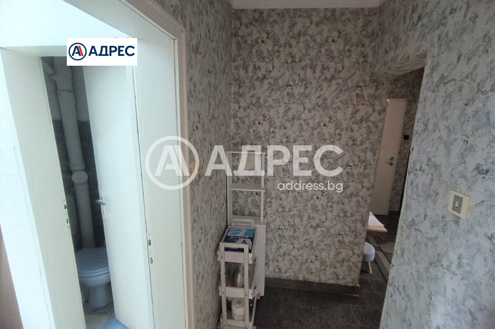 Продава 2-СТАЕН, гр. Разград, Център, снимка 5 - Апартаменти - 53734686