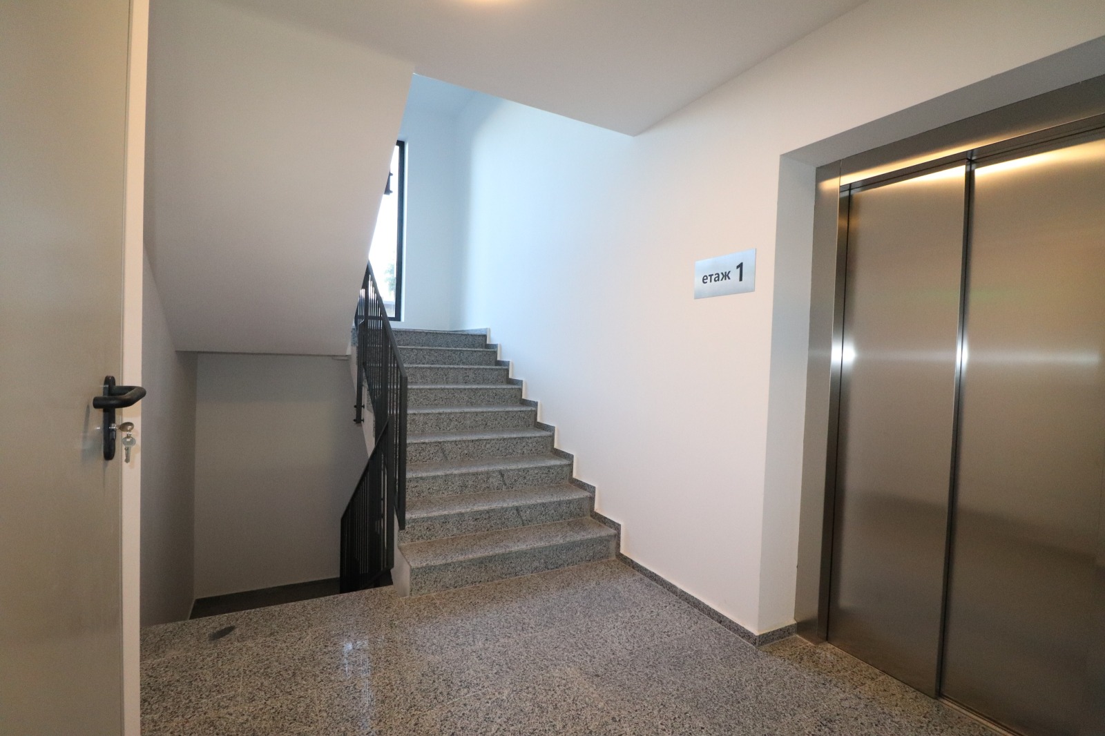 Продава 2-СТАЕН, гр. София, Драгалевци, снимка 4 - Апартаменти - 56429653