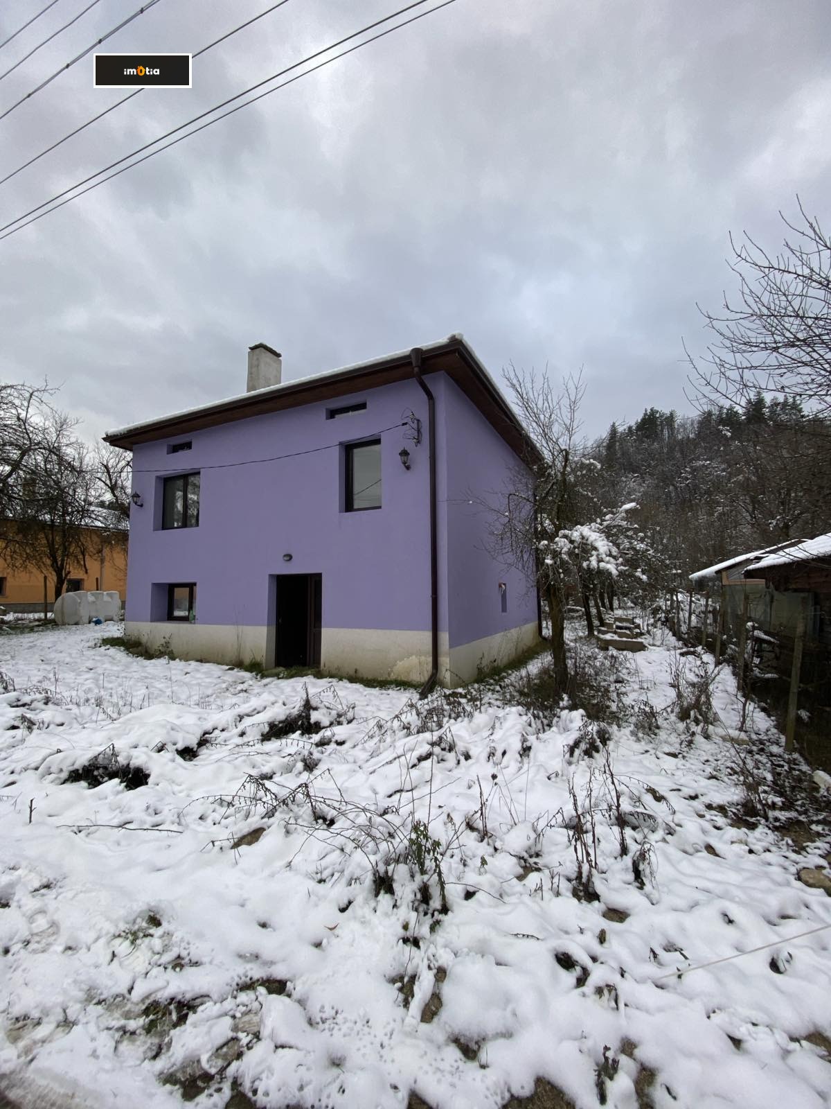 Продава КЪЩА, гр. Априлци, област Ловеч, снимка 2 - Къщи - 52752058