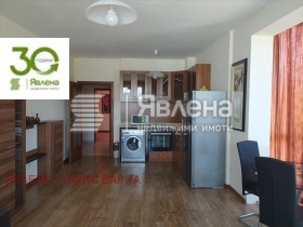 1 Schlafzimmer k.k. Sw.Sw. Konstantin i Elena, Warna