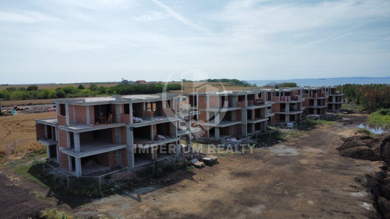 À venda  2 quartos Burgas , Sarafovo , 99 m² | 65518522 - imagem [13]