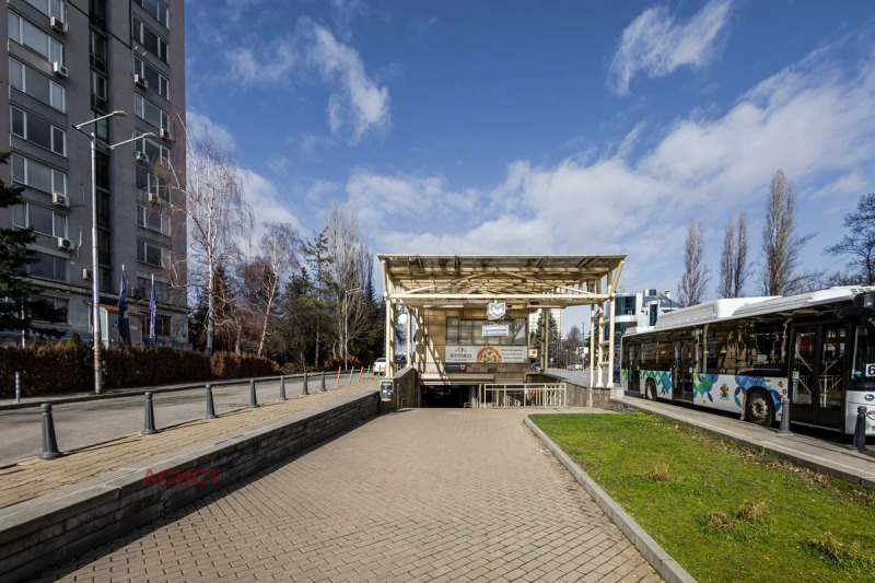 Продава 4-СТАЕН, гр. София, Изгрев, снимка 16 - Апартаменти - 53591644