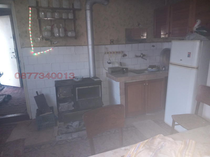 Продава КЪЩА, с. Телиш, област Плевен, снимка 4 - Къщи - 52806879