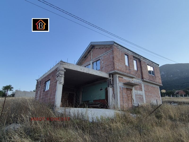Na prodej  Dům oblast Vraca , Čelopek , 148 m2 | 85723189 - obraz [2]