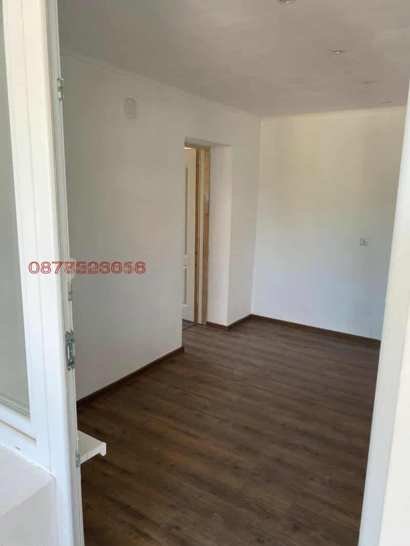 Продава КЪЩА, с. Върбница, област София област, снимка 3 - Къщи - 52490450