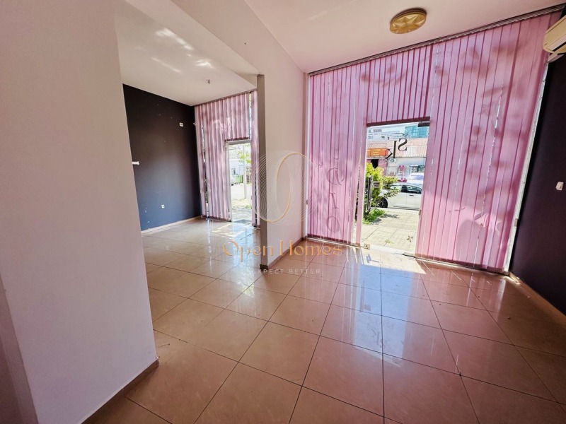 Продава  Магазин, област Бургас, к.к. Слънчев бряг •  165 000 EUR • ID 36163521 — holmes.bg - [1] 