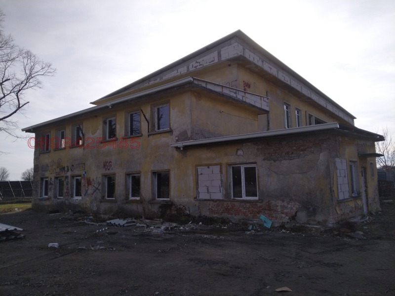 Продава ПРОМ. ПОМЕЩЕНИЕ, с. Ракитница, област Стара Загора, снимка 9 - Производствени сгради - 52784682