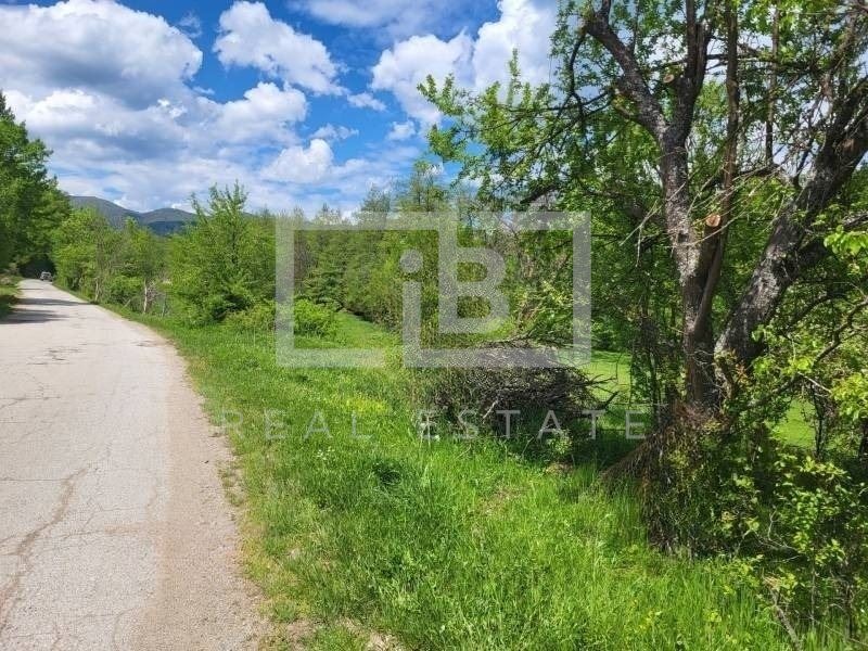 Продава ПАРЦЕЛ, с. Бойковец, област София област