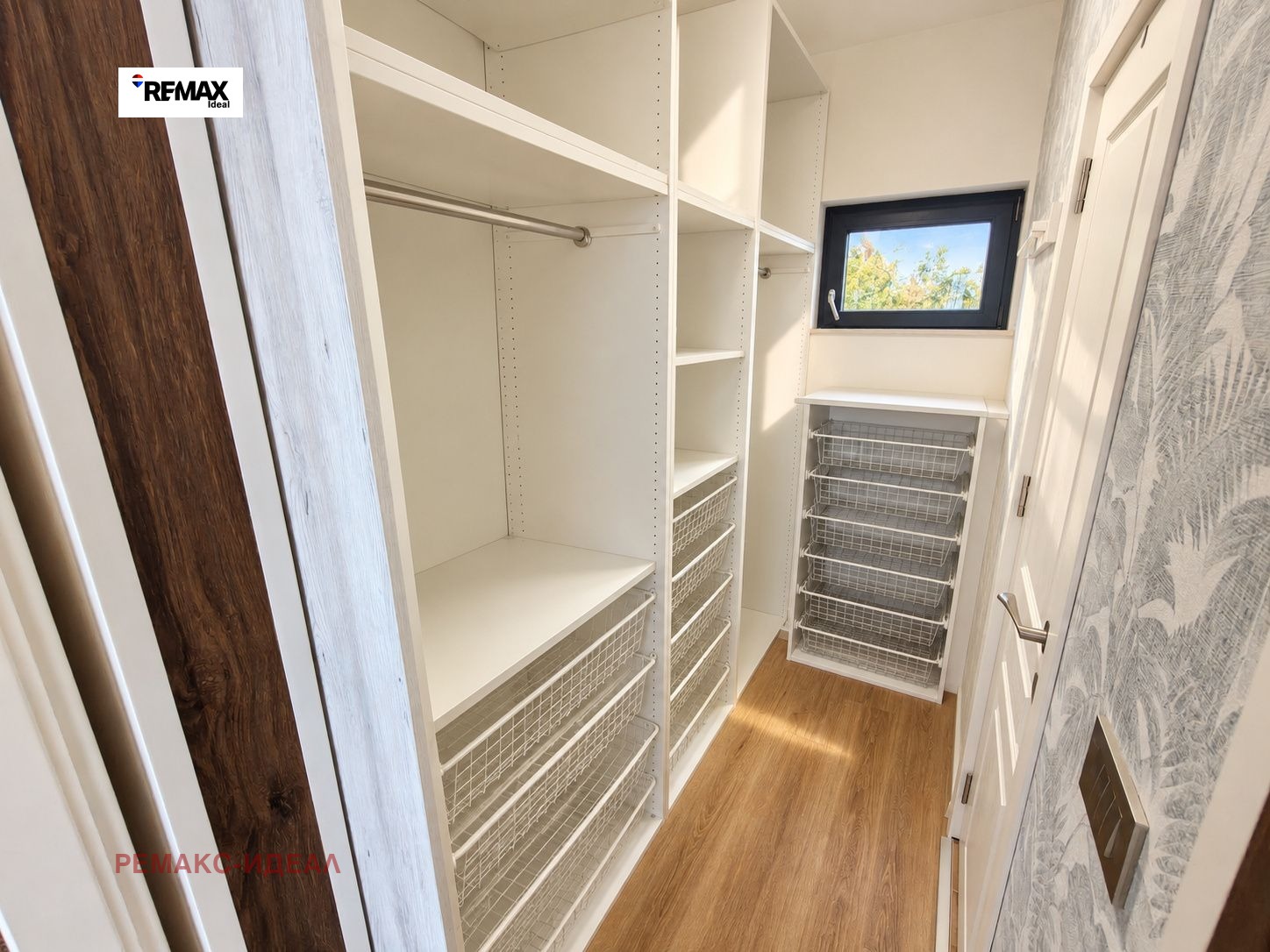 Продава КЪЩА, гр. Варна, м-т Акчелар, снимка 13 - Къщи - 56740177