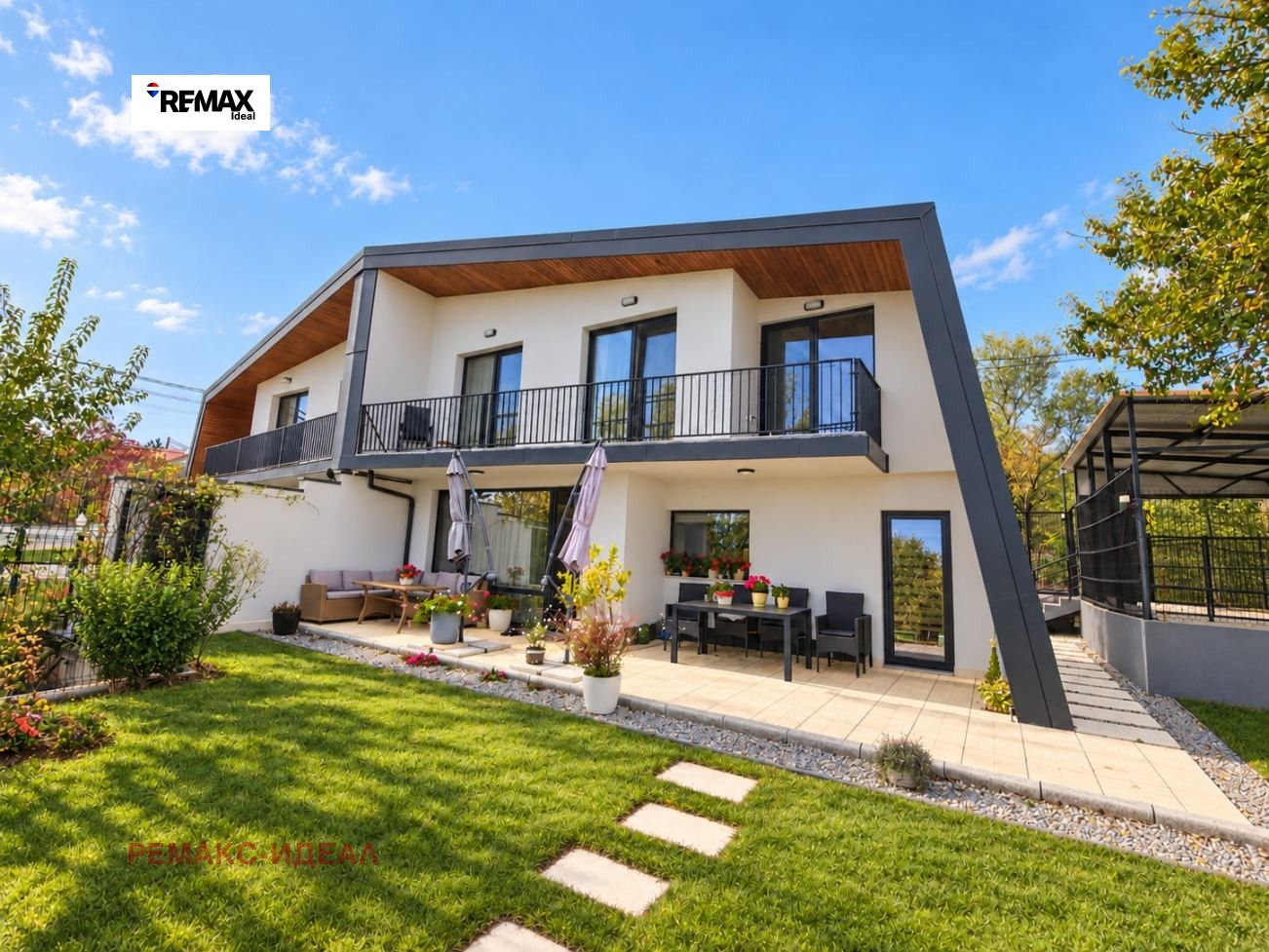 Продава КЪЩА, гр. Варна, м-т Акчелар