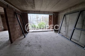 2 makuuhuonetta Gotse Deltšev, Sofia